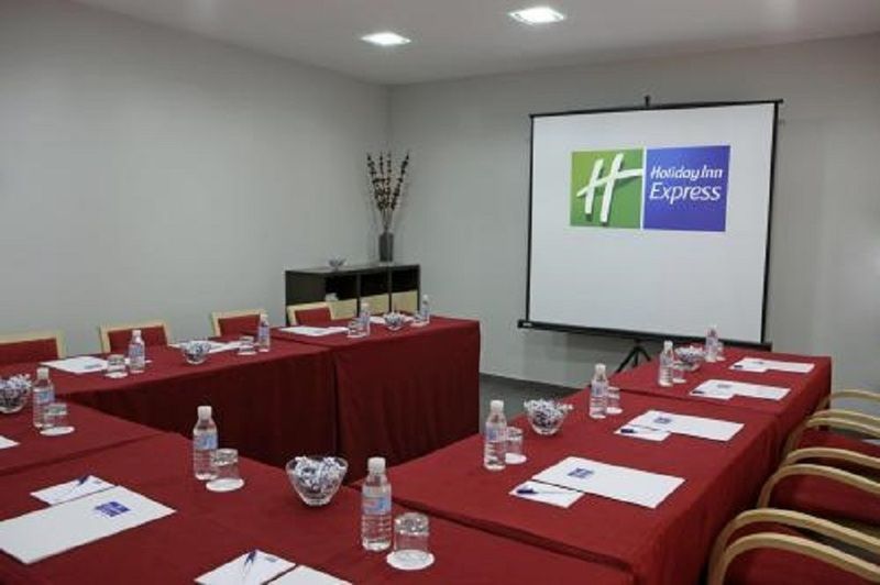 Holiday Inn Express Madrid-Getafe By Ihg Eksteriør billede
