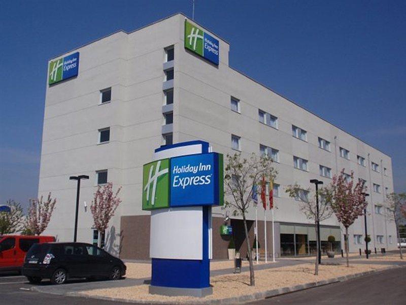 Holiday Inn Express Madrid-Getafe By Ihg Eksteriør billede