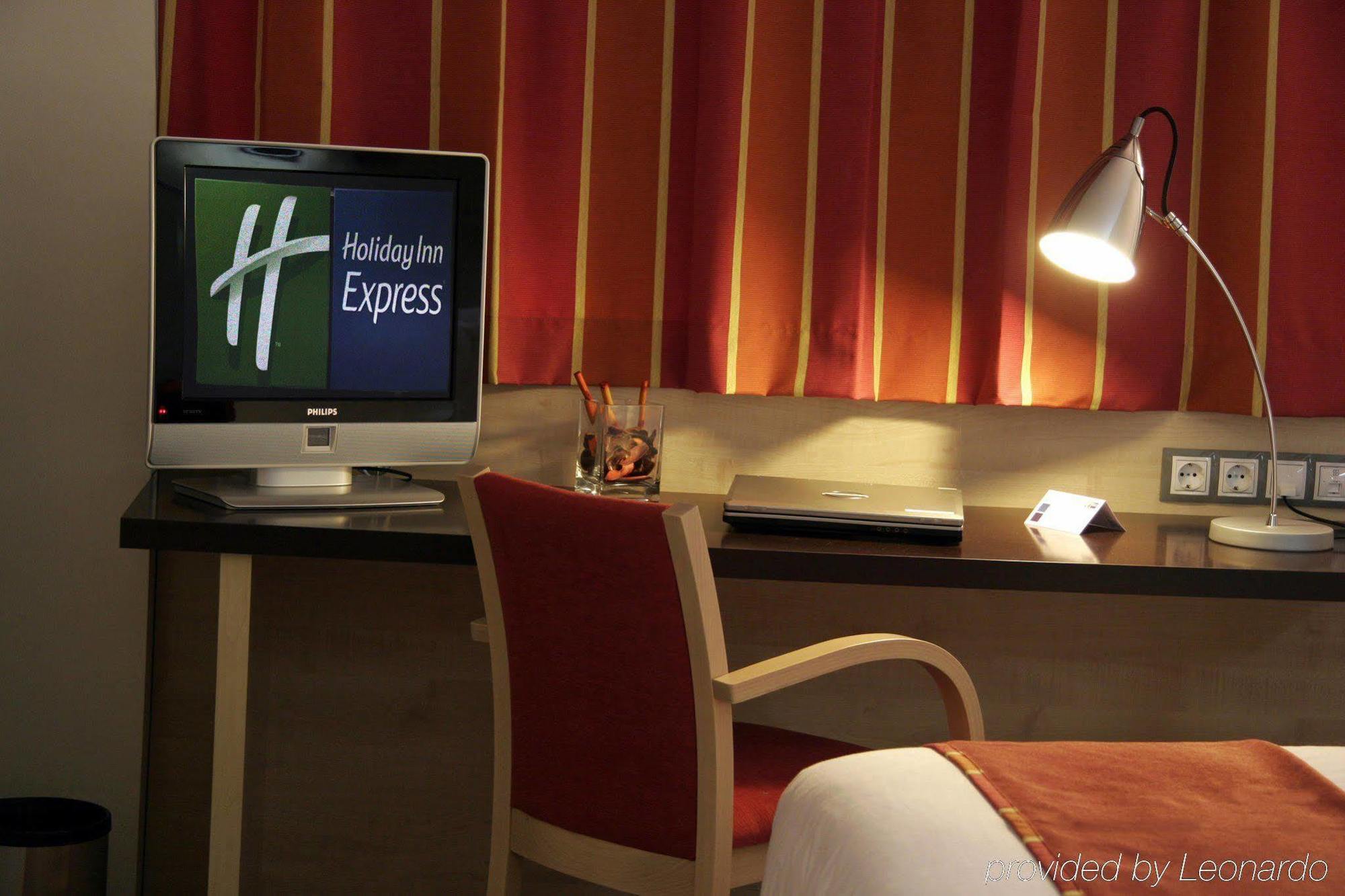 Holiday Inn Express Madrid-Getafe By Ihg Eksteriør billede